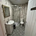 Spacious Near Southmead Hospital Konukevi 3*