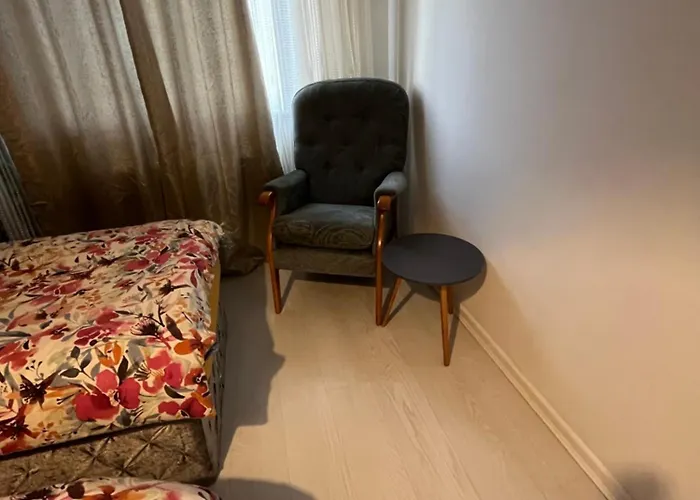 Spacious Near Southmead Hospital 招待所 布里斯托