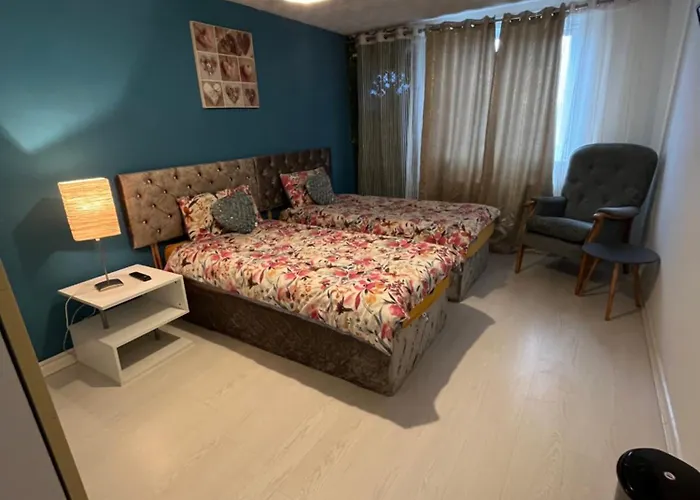 Spacious Near Southmead Hospital 3*