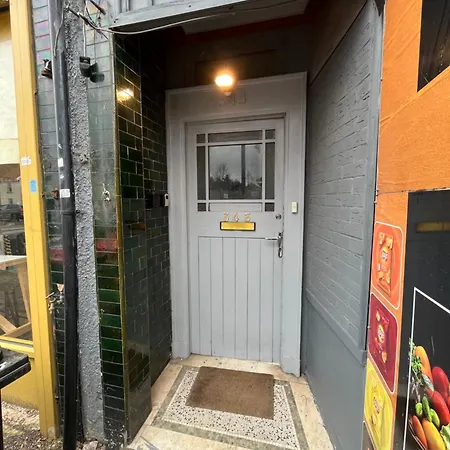 Spacious Near Southmead Hospital 3*